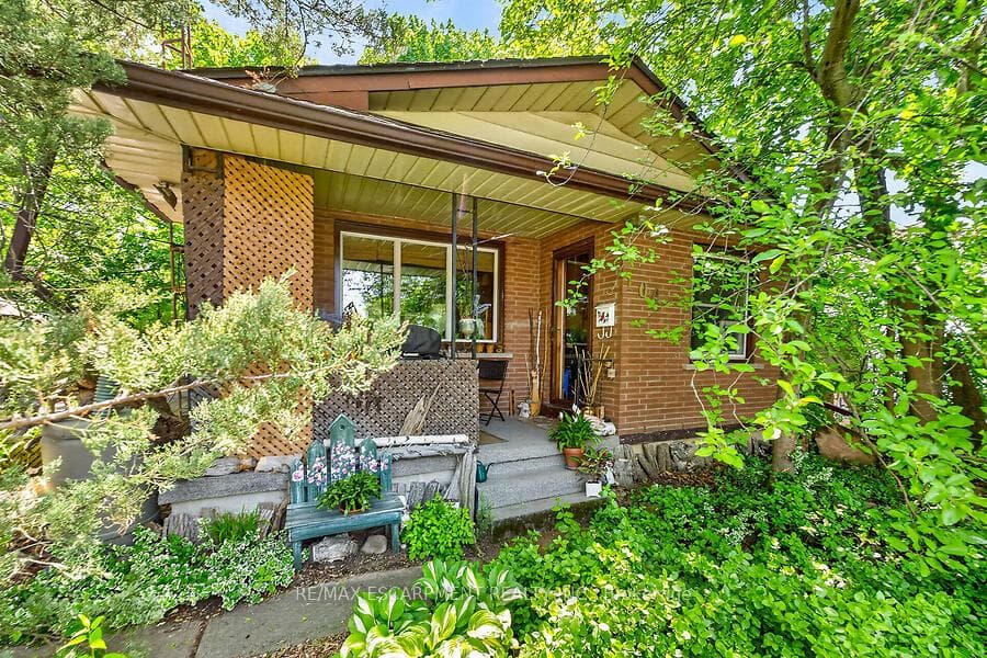 104 Teal Avenue, Hamilton