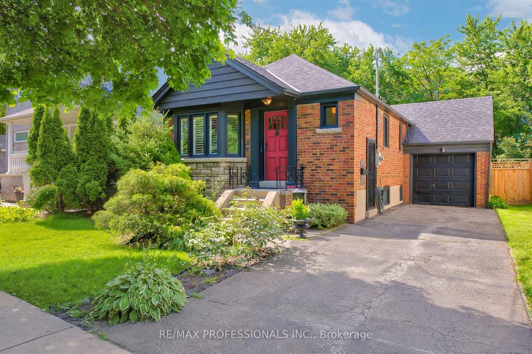 146 Government Road, Etobicoke (Islington / Rexdale)