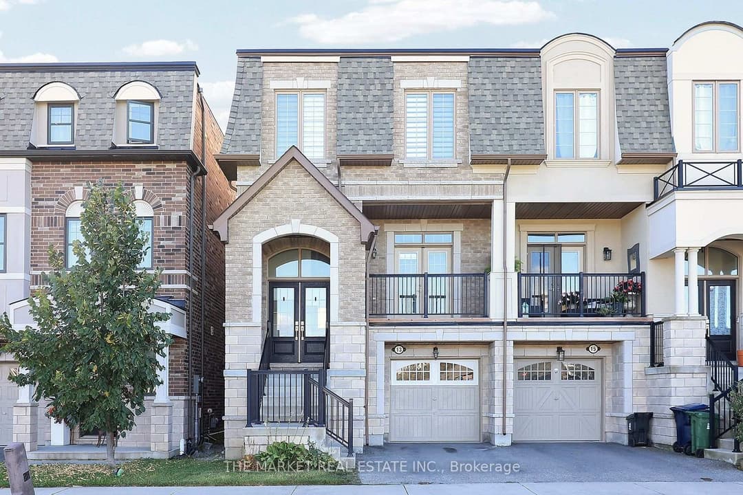 13 Father Redmond Way, Liberty Village / Parkdale / South Parkdale