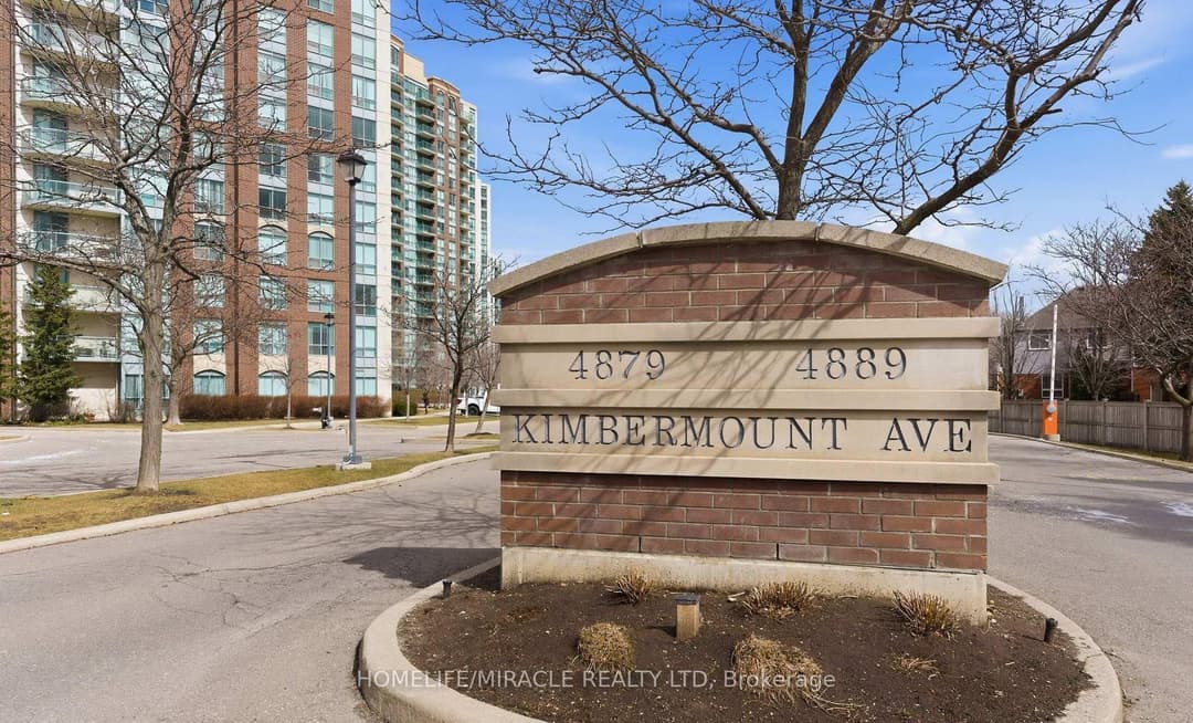 4889 Kimbermount Avenue Unit 203, Mississauga