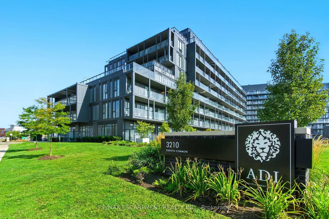 3210 Dakota Common Unit A814, Burlington