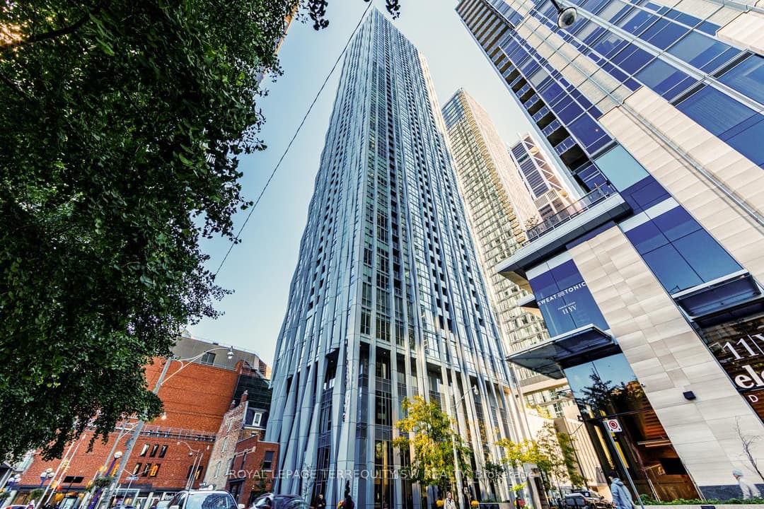 1 Yorkville Avenue Unit 809, Annex / Yorkville / Summerhill