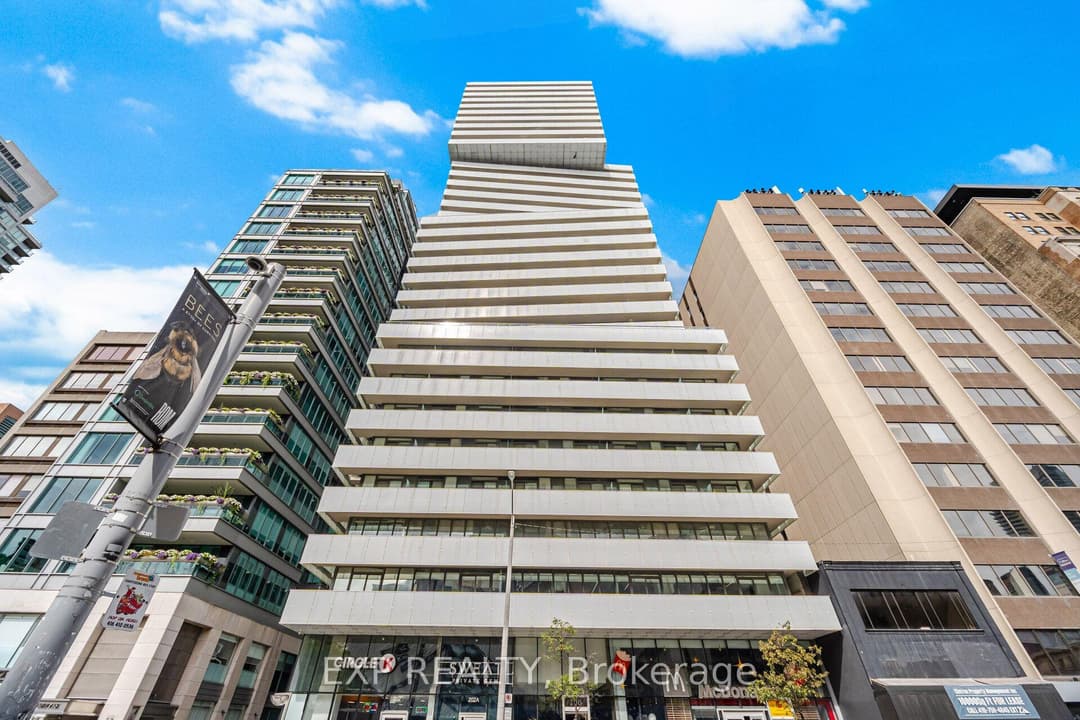 200 Bloor Street Unit 1203, Annex / Yorkville / Summerhill