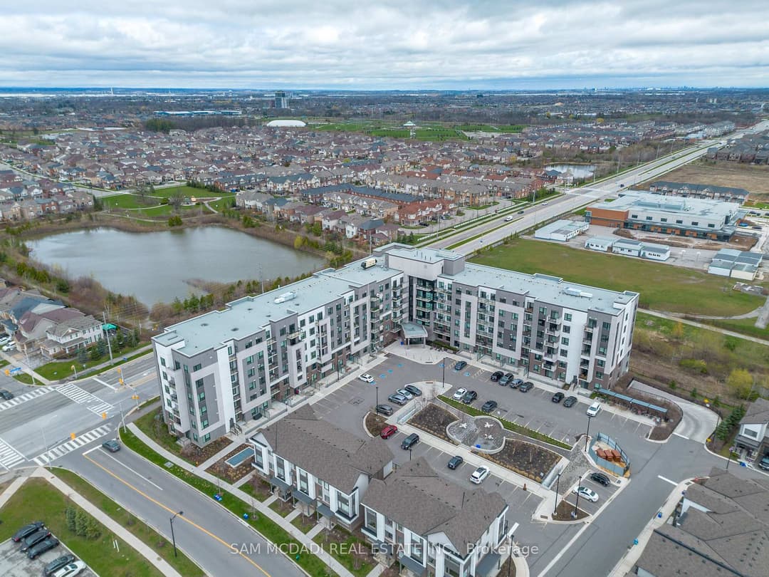 1105 Leger Way Unit 319, Milton