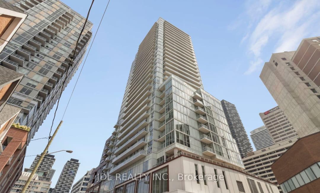 33 Helendale Avenue Unit 2007, Forest Hill / Deer Park