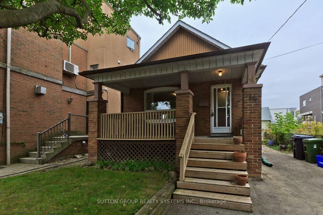 14 Lake Shore Drive, Liberty Village / Parkdale / South Parkdale