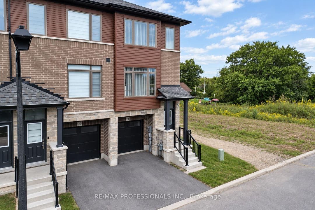61 Soho Street Unit 19, Hamilton