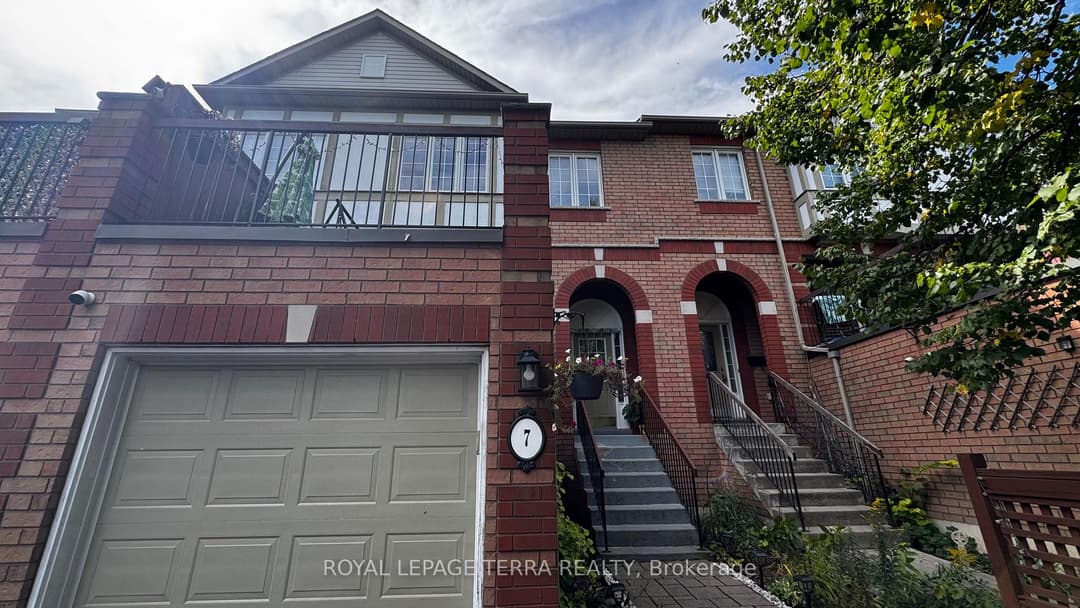 2871 Darien Road Unit 7, Burlington