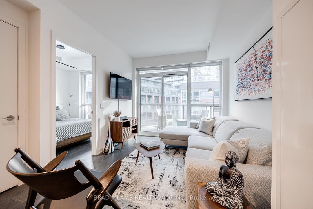 38 Iannuzzi Street Unit 642, Downtown Toronto / Waterfront