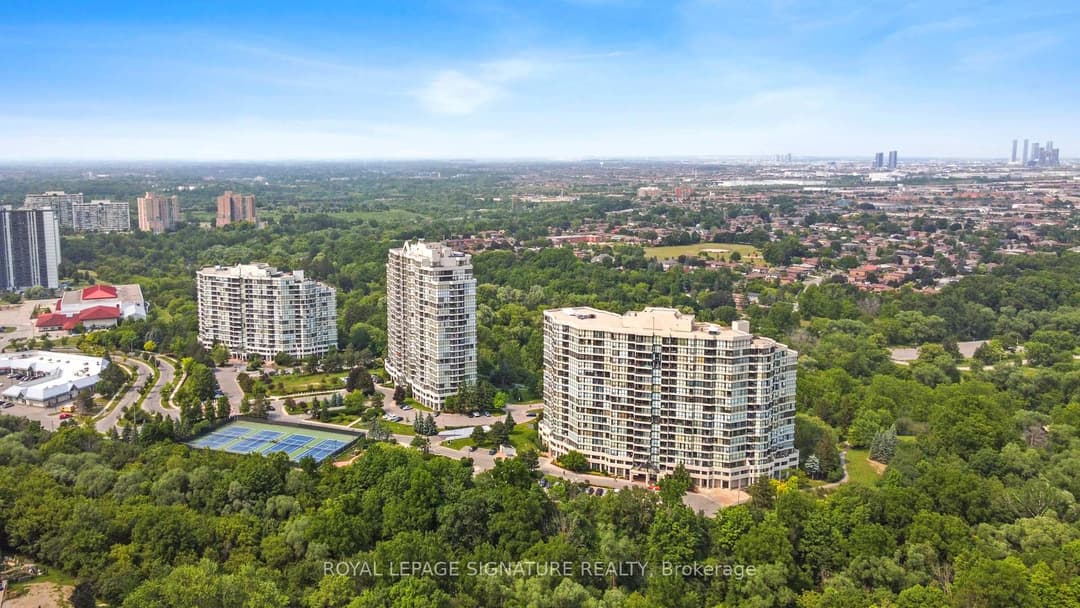3 Rowntree Road Unit 407, Etobicoke (West Mall / Rexdale)