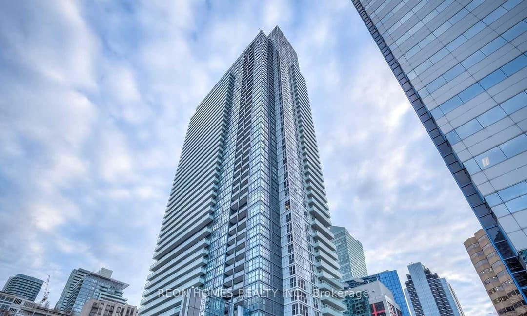 300 Front Street Unit 2009, Downtown Toronto / Waterfront