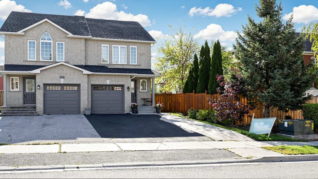 668 Madame Street, Mississauga