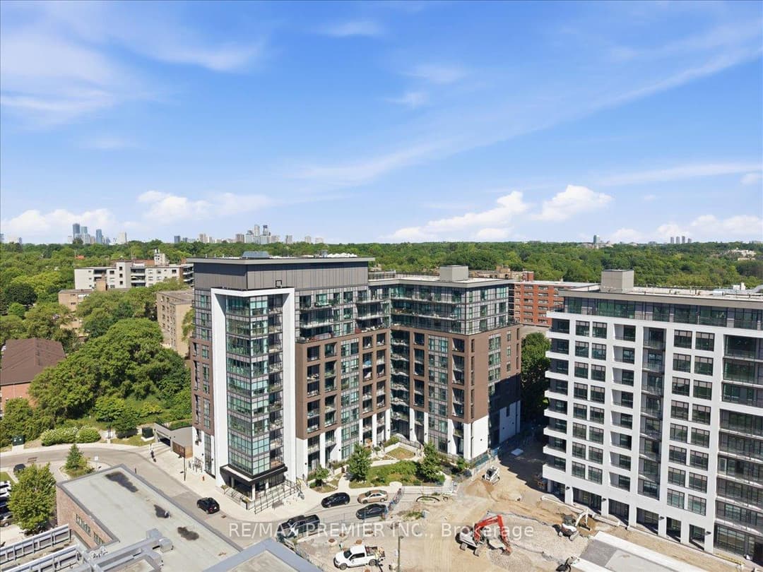 25 Neighbourhood Lane Unit 515, Corso Italia / Dufferin Grove