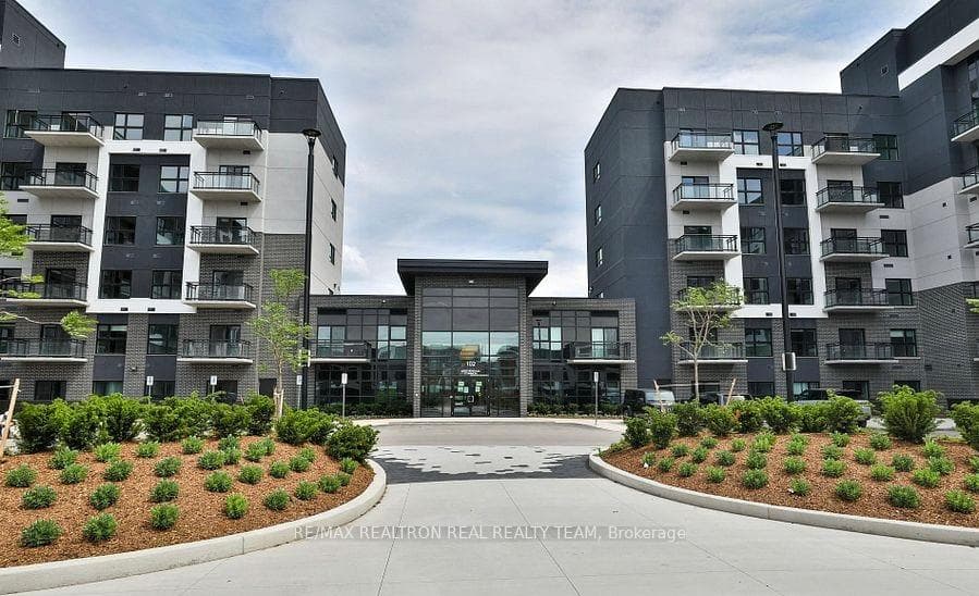 102 Grovewood Common N/A Unit 334, Oakville