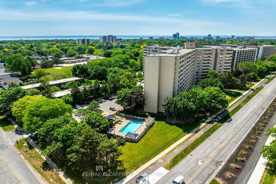 700 Dynes Road Unit 1005, Burlington