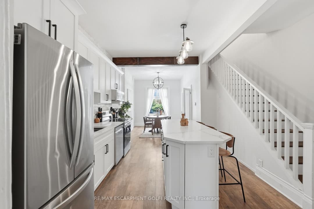 277 Main Street, Hamilton