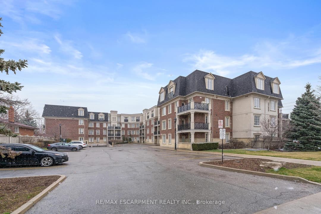 3351 Cawthra Road Unit 116, Mississauga