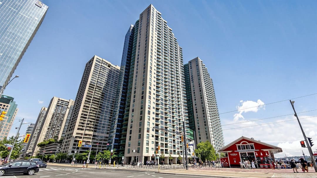 77 Harbour Square Unit 3507, Downtown Toronto / Waterfront