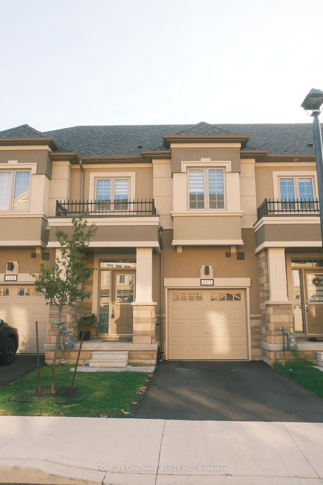 305 Garner Road Unit 117, Hamilton