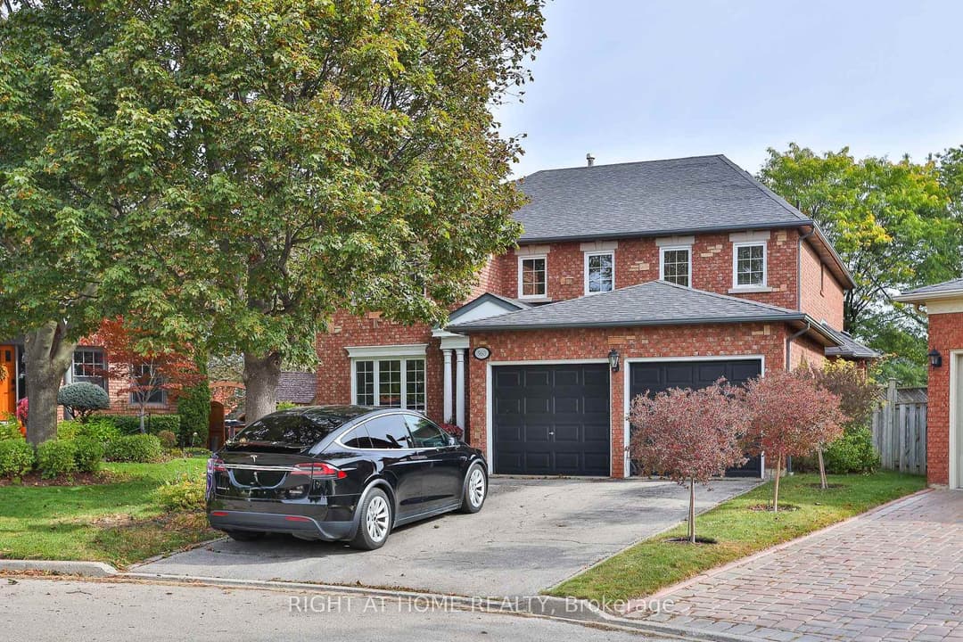 560 Chagall Court, Mississauga