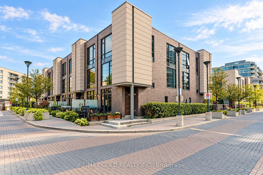 23 Valhalla Inn Road Unit 45, Etobicoke (Islington / Rexdale)