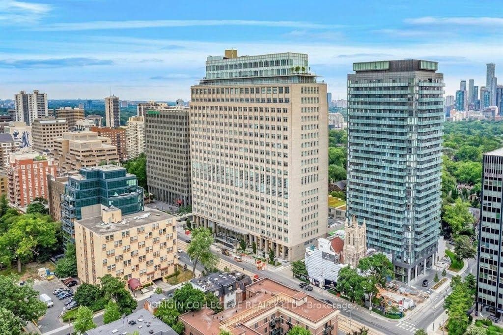 111 St Clair Avenue Unit 405, Annex / Yorkville / Summerhill
