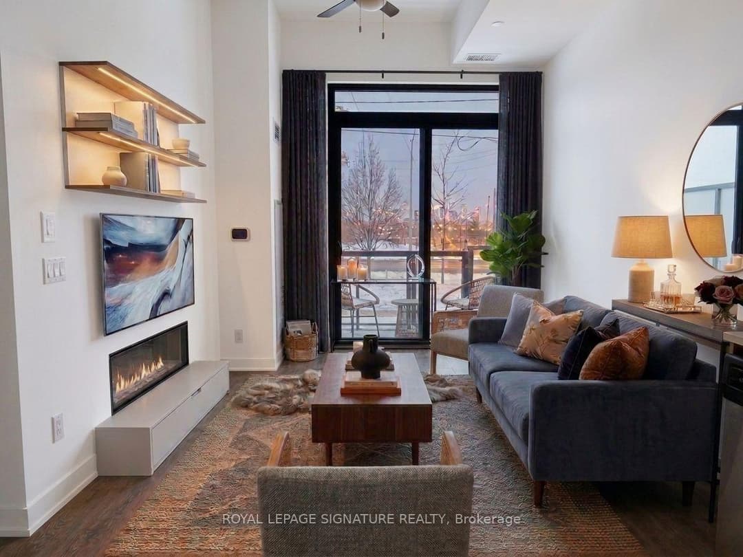 3200 Dakota Common Unit 104B, Burlington