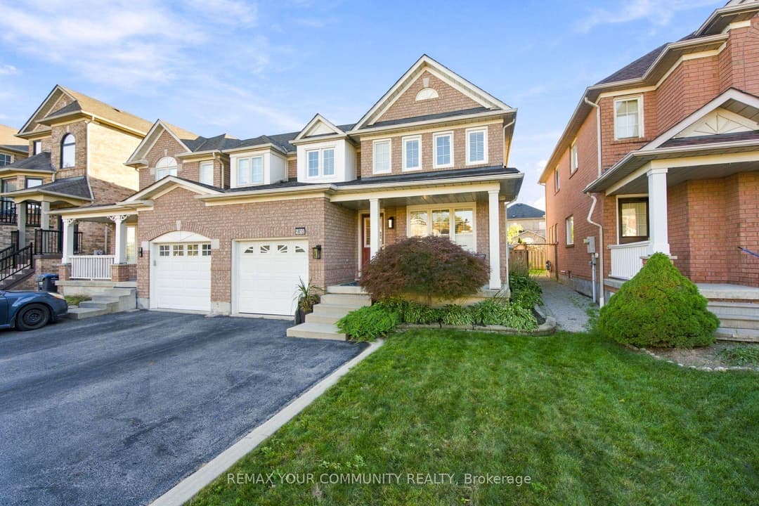 1632 Samuelson Circle, Mississauga