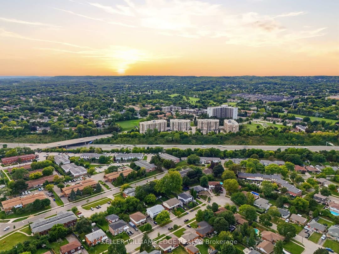2085 Amherst Heights Drive Unit 613, Burlington