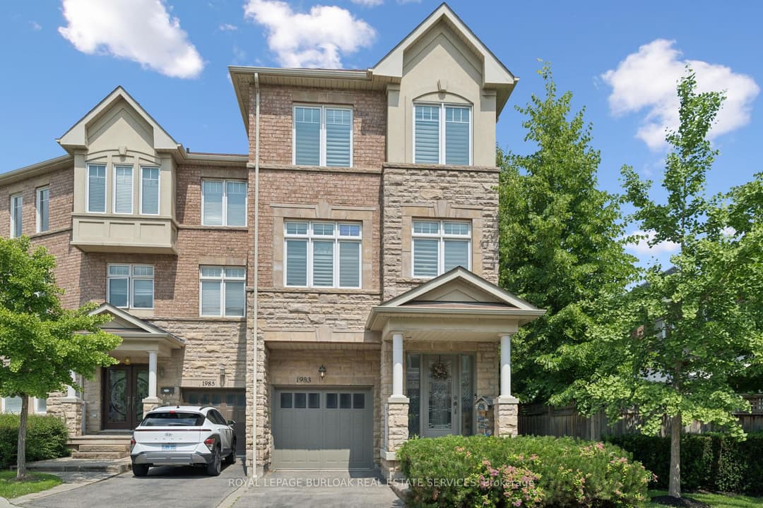 1983 Rackus Crescent, Mississauga