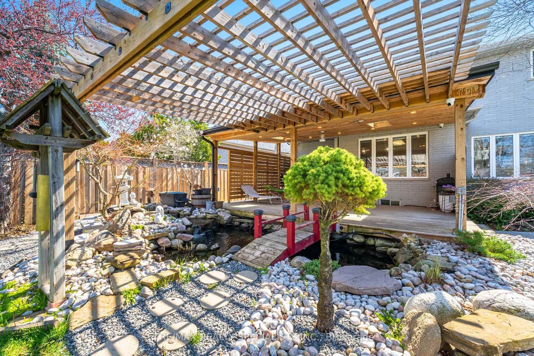 57 Fairview Road, Mississauga