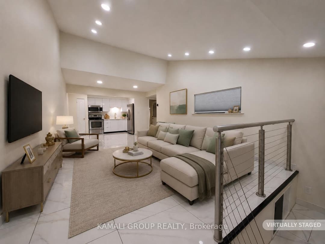 262 John Garland Boulevard Unit 209, Etobicoke (West Mall / Rexdale)