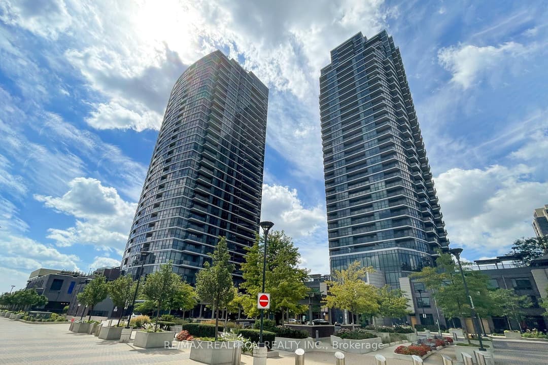 9 Valhalla Inn Road Unit 1811, Etobicoke (Islington / Rexdale)