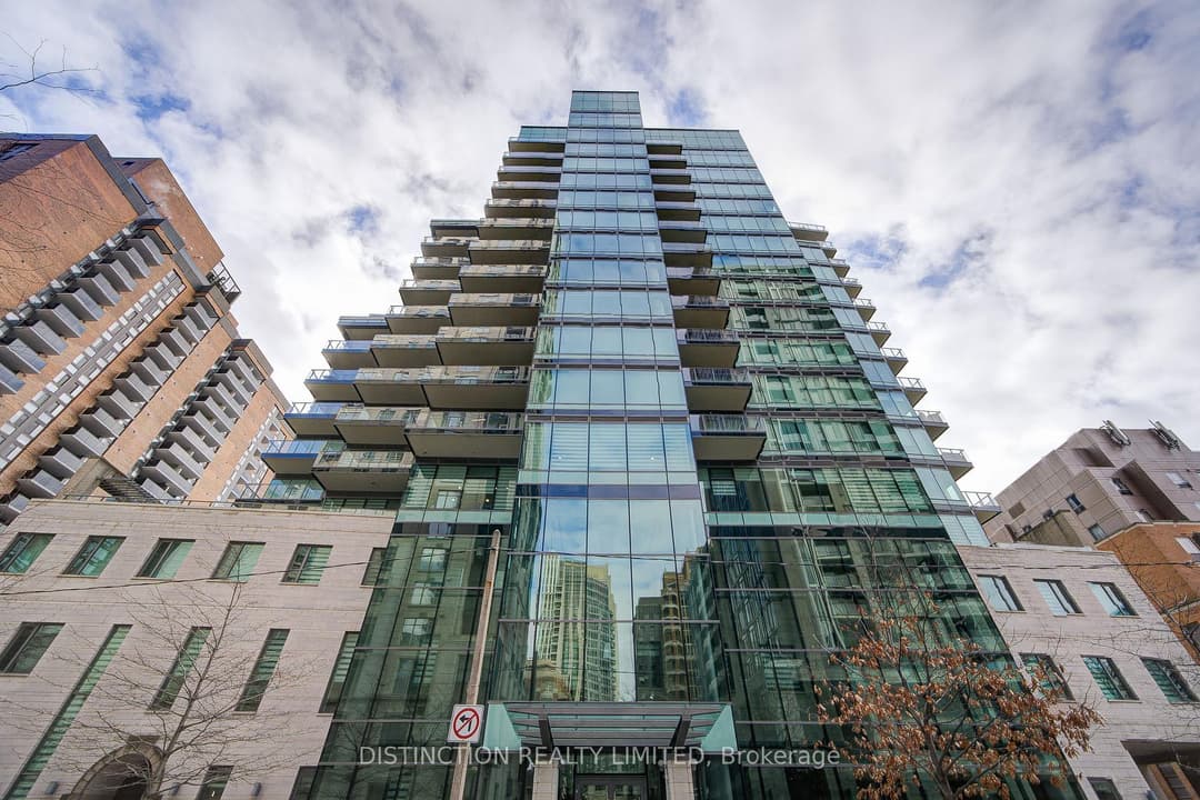77 Charles Street Unit 1603, Downtown Toronto / Waterfront