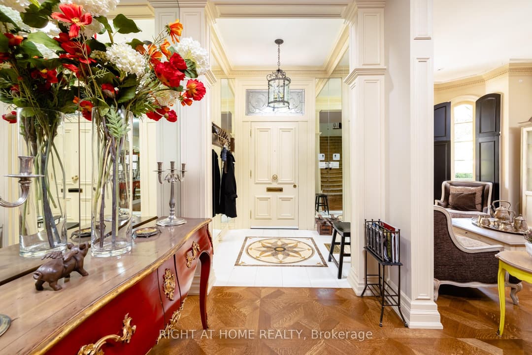 51 Hazelton Avenue, Annex / Yorkville / Summerhill