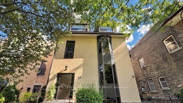 29 Winchester Street, Regent Park / Cabbagetown / St. James Town