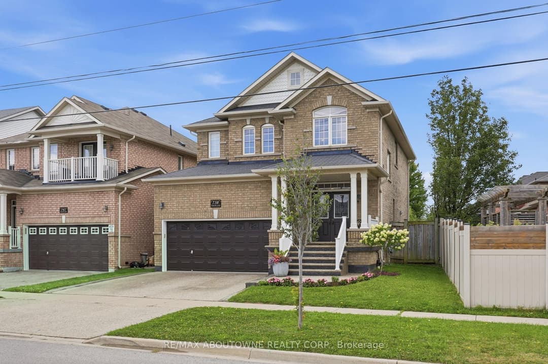 738 Fourth Line, Milton