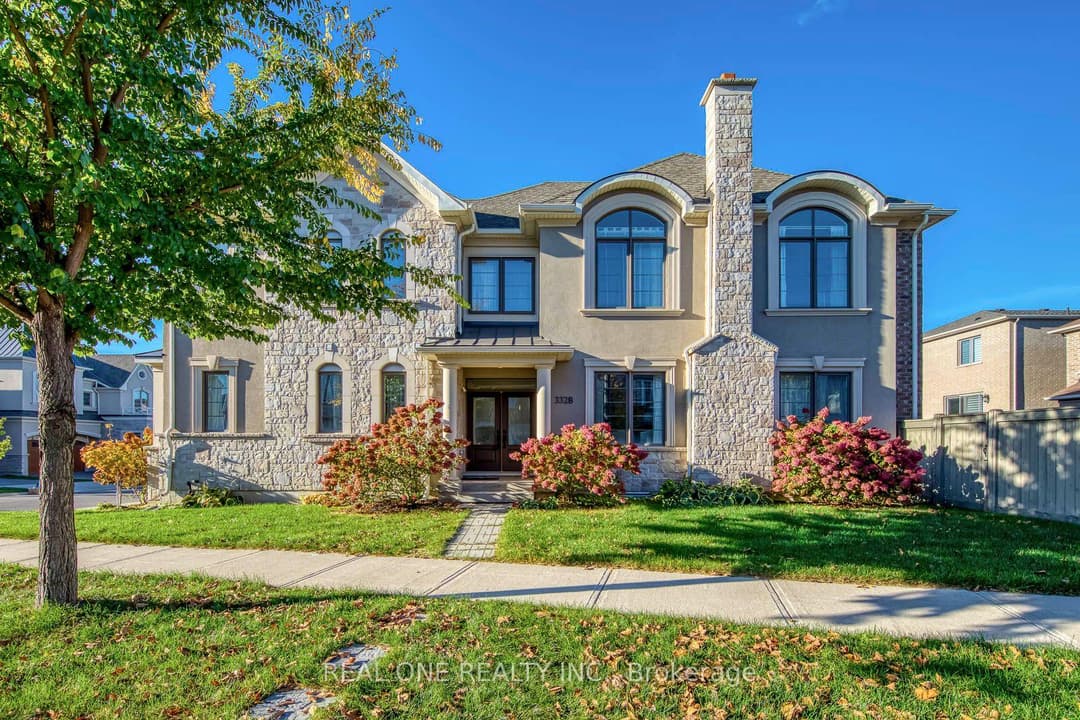 3328 Vardon Way, Oakville