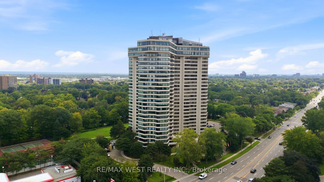 1300 Bloor Street Unit 504, Mississauga