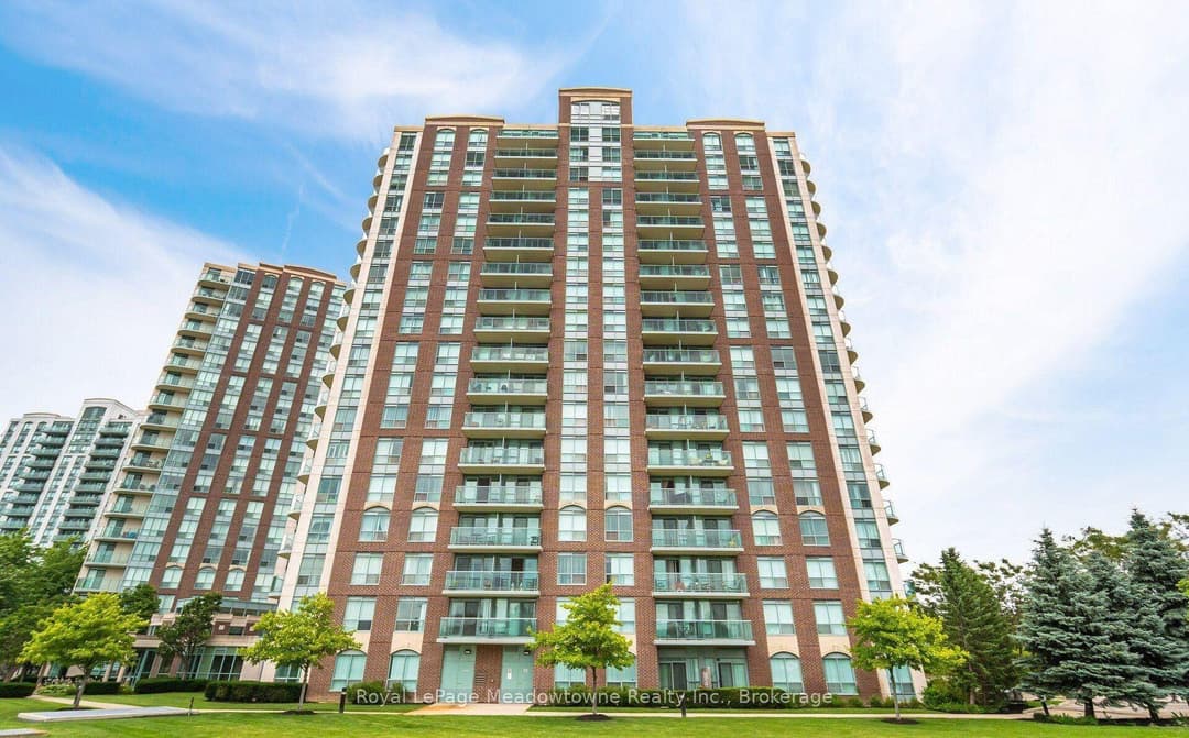 4879 Kimbermount Avenue Unit 301, Mississauga