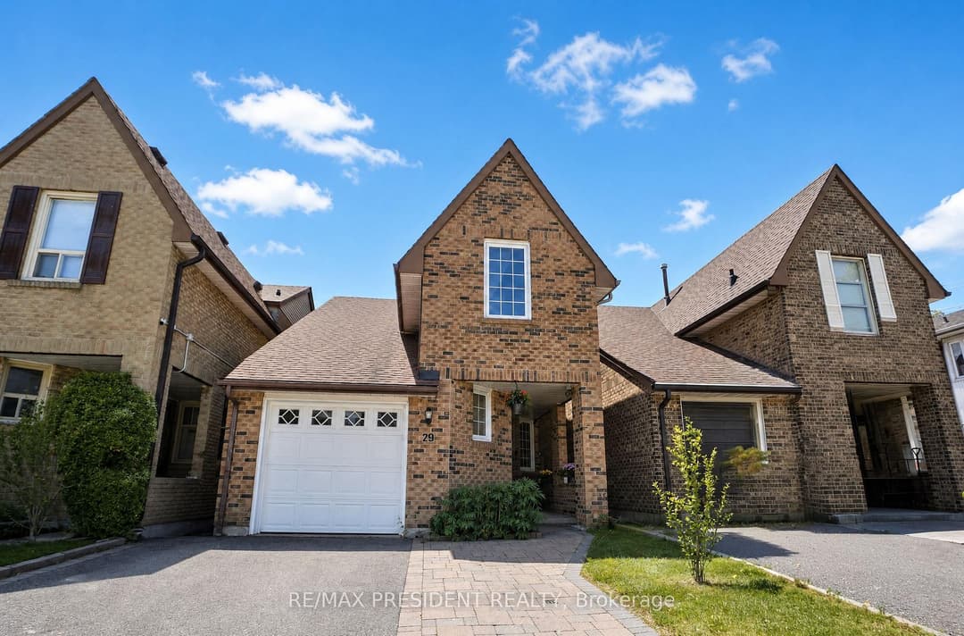 29 Norbrook Crescent, Etobicoke (West Mall / Rexdale)