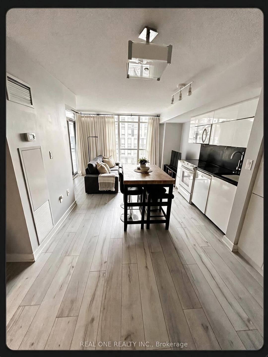 151 Dan Leckie Way Unit 315, Downtown Toronto / Waterfront