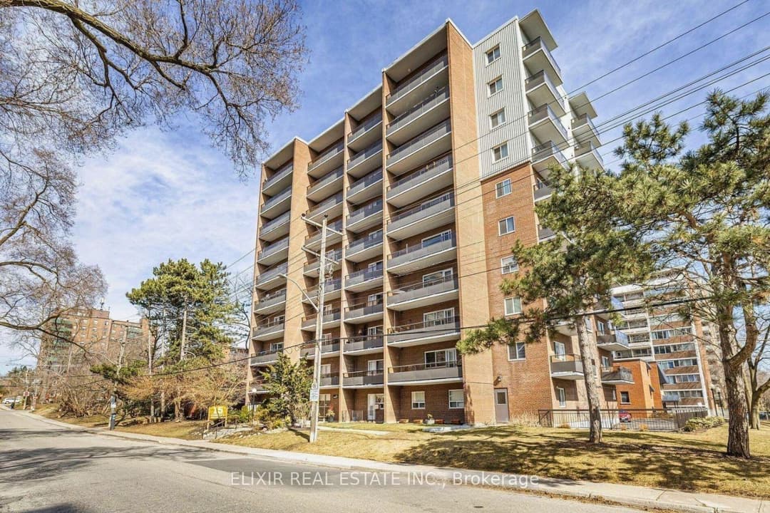 15 Elizabeth Street Unit 605, Mississauga