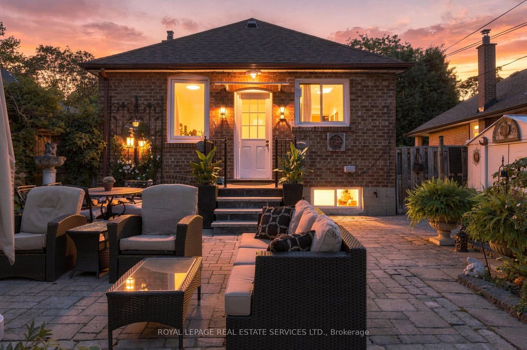 89 Yorkview Drive, Corso Italia / Dufferin Grove