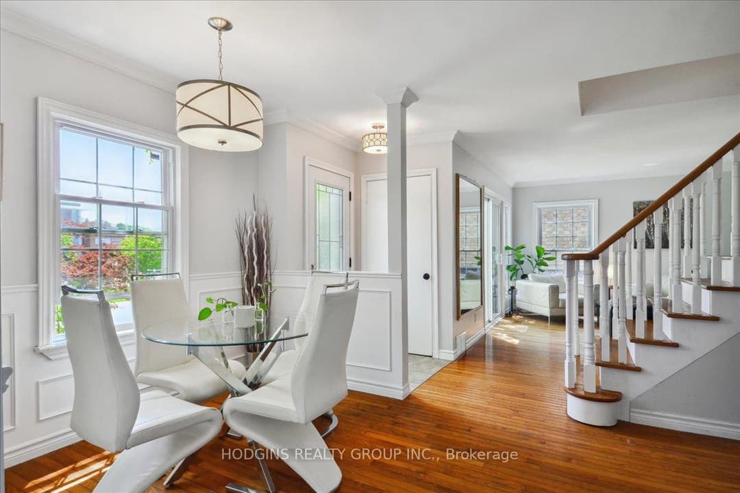 65 Mineola Road, Mississauga