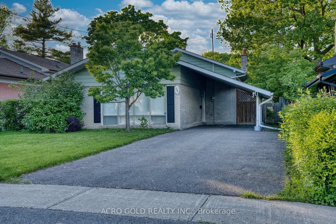10 Kennebec Crescent, Etobicoke (West Mall / Rexdale)