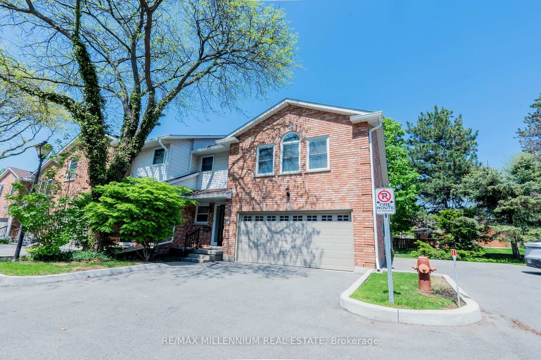 230 Meadowbrook Drive Unit 11, Hamilton