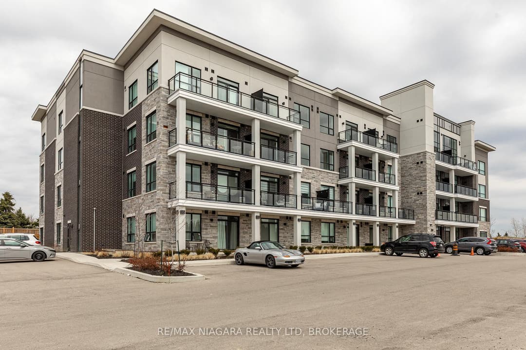 120 Springvalley Crescent Unit 208, Hamilton