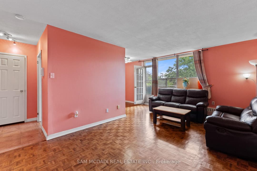 3145 Queen Frederica Drive Unit 208, Mississauga