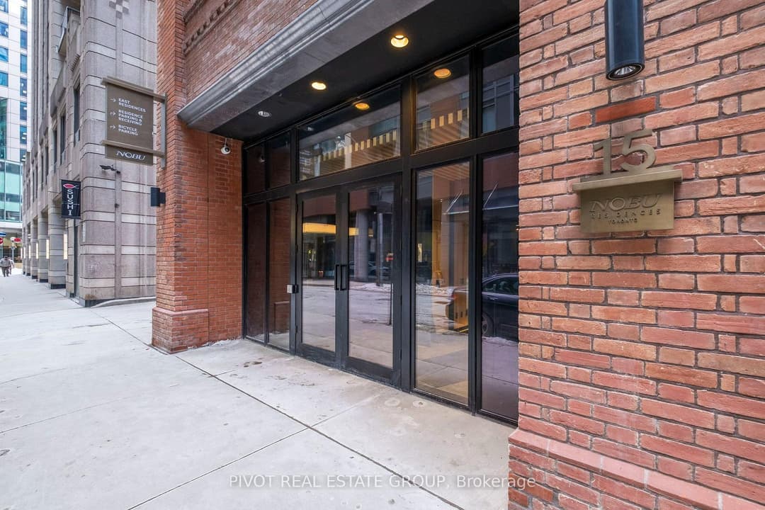 15 Mercer Street Unit 4502, Downtown Toronto / Waterfront